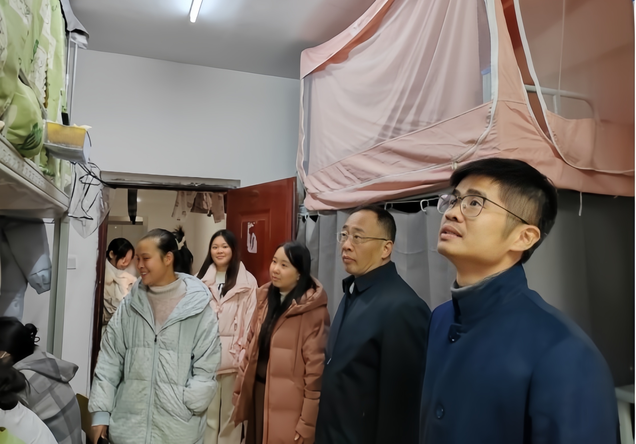 正在上傳... 正在上傳...