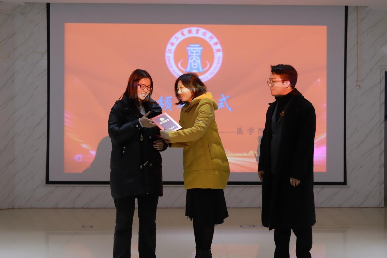 正在上傳... 正在上傳...