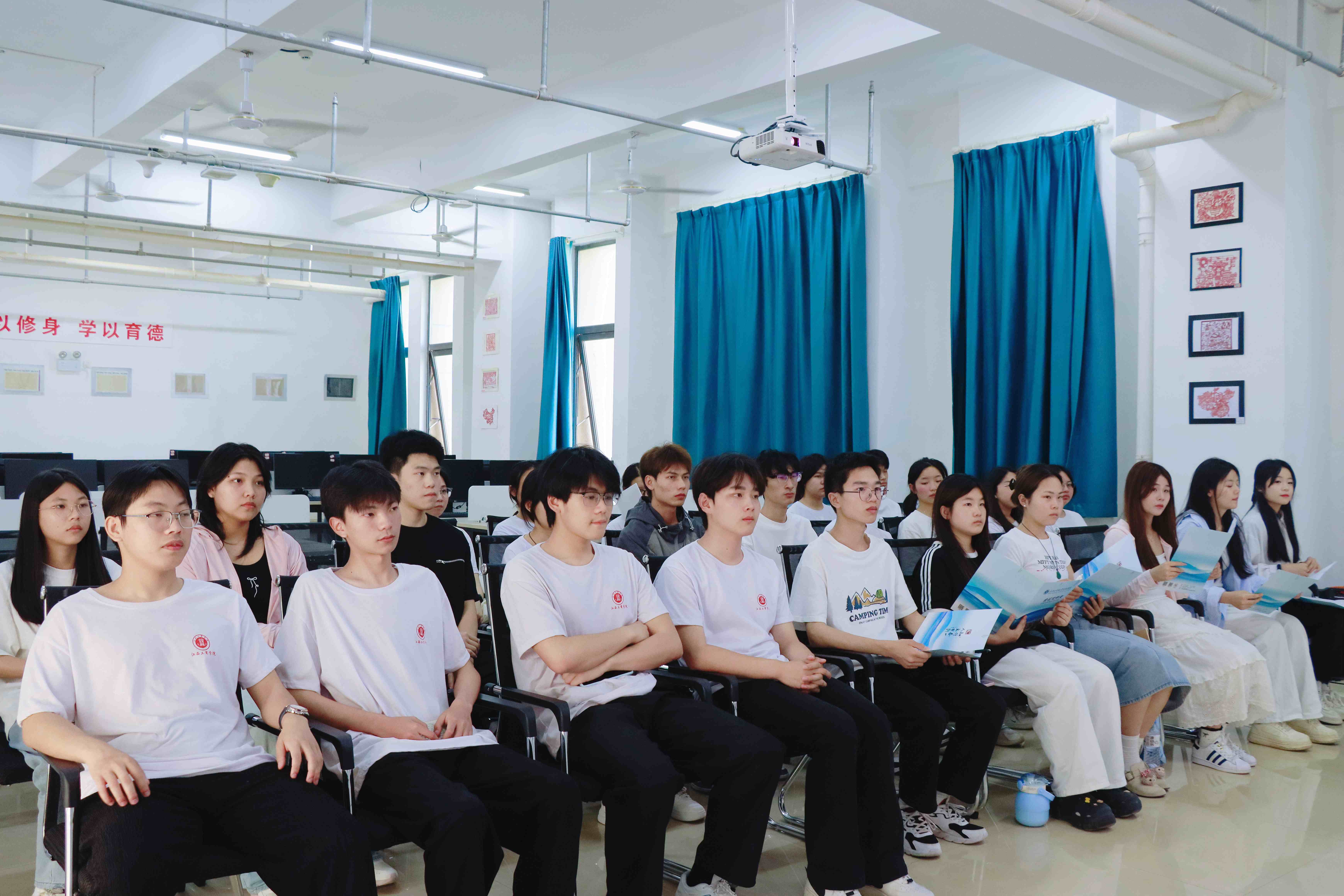 正在上傳... 正在上傳...